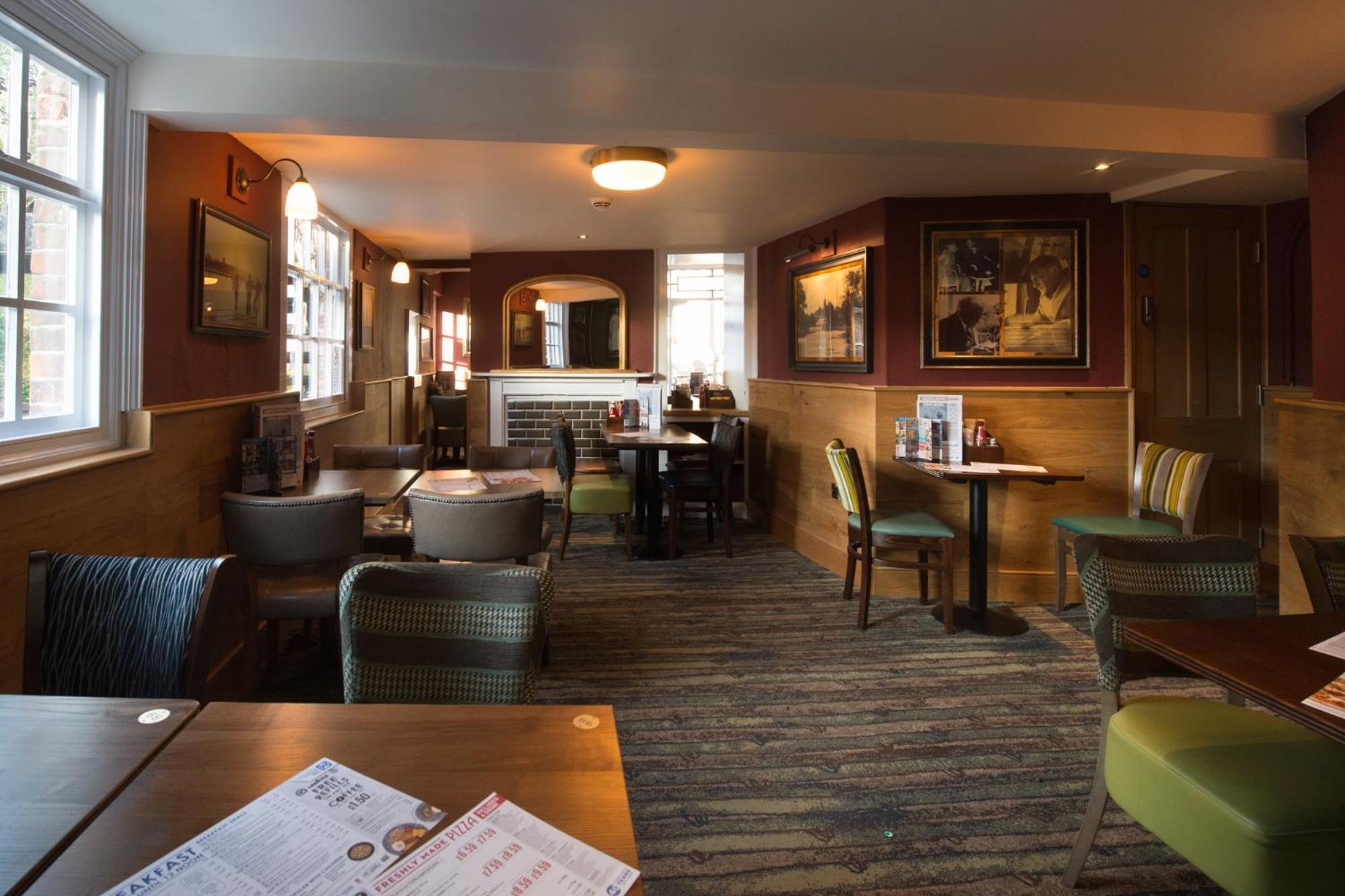 The King'S Head Hotel Wetherspoon Beccles Eksteriør billede