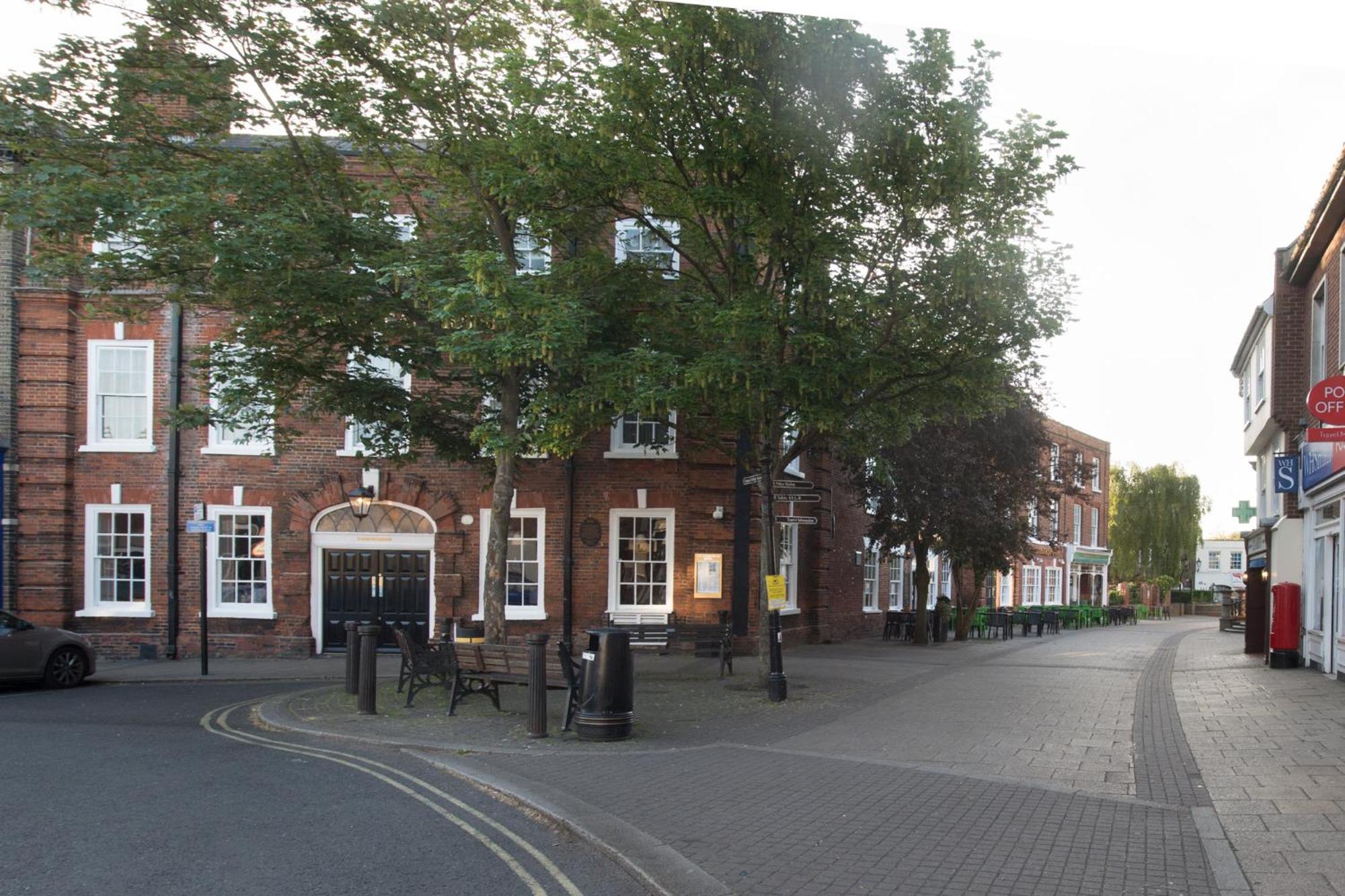 The King'S Head Hotel Wetherspoon Beccles Eksteriør billede